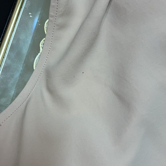 Theory light pink cowl neck sleeveless blouse - Picture 4 of 6